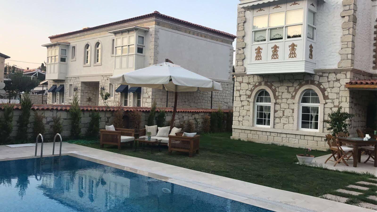 Monottoman Otel ألاتشاتي المظهر الخارجي الصورة