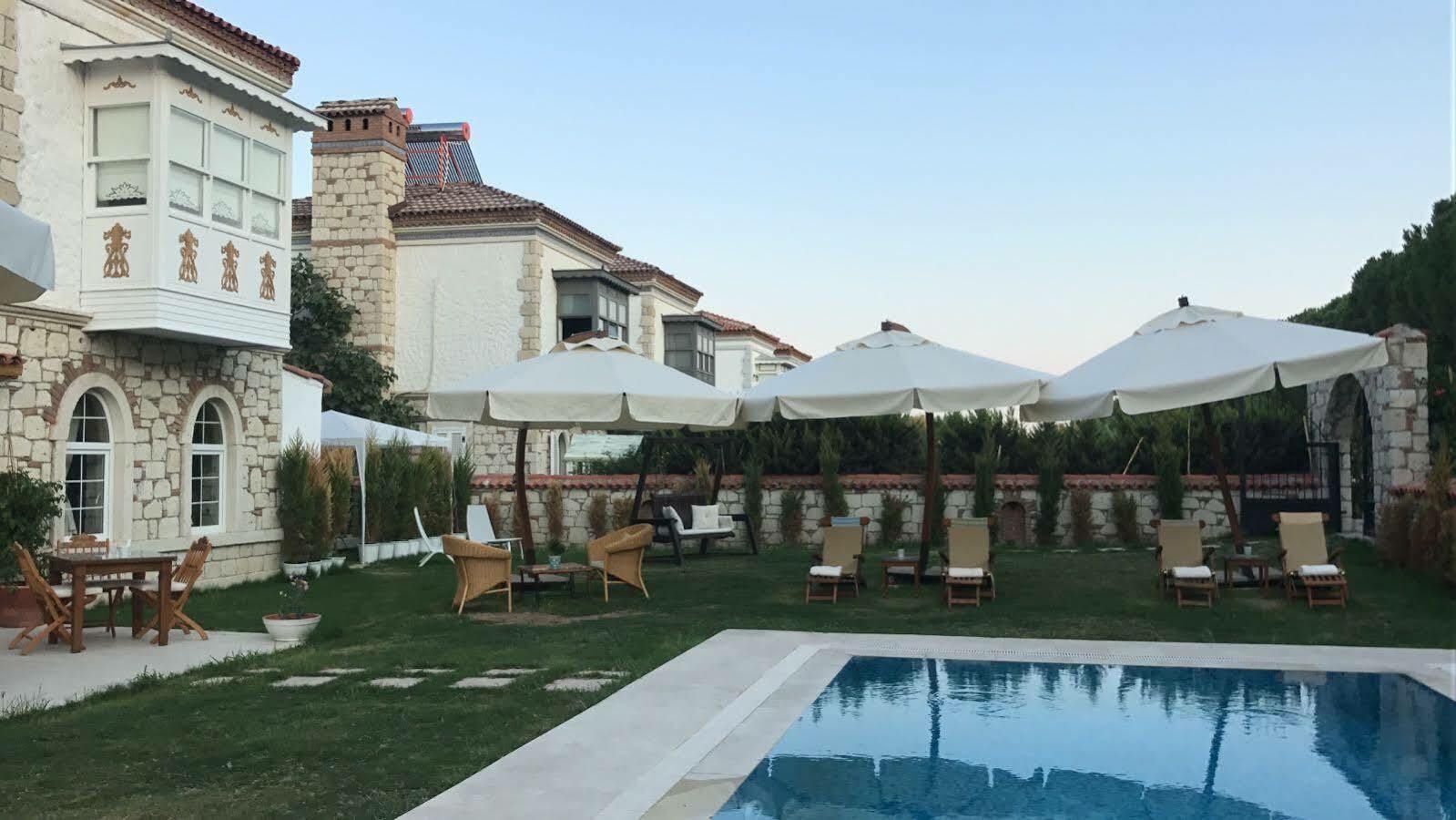 Monottoman Otel ألاتشاتي المظهر الخارجي الصورة