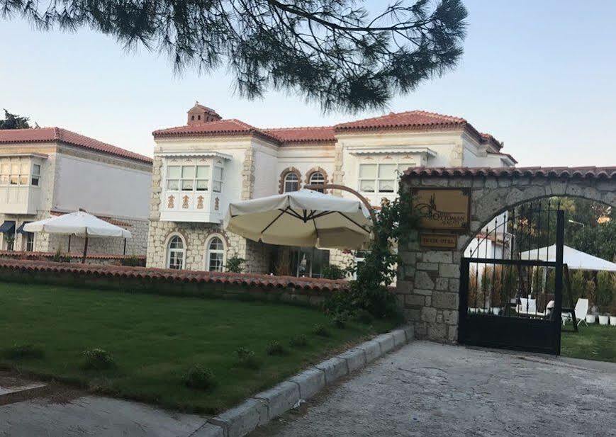 Monottoman Otel ألاتشاتي المظهر الخارجي الصورة